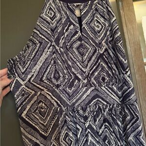 LOFT Navy and White Patterned Blouse